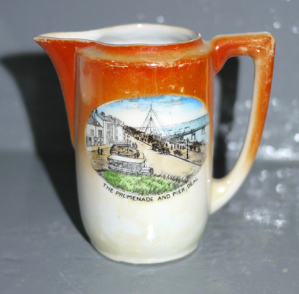 Deal souvenir jug
